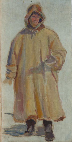 Фигура мужчины в рост в желтой одежде.